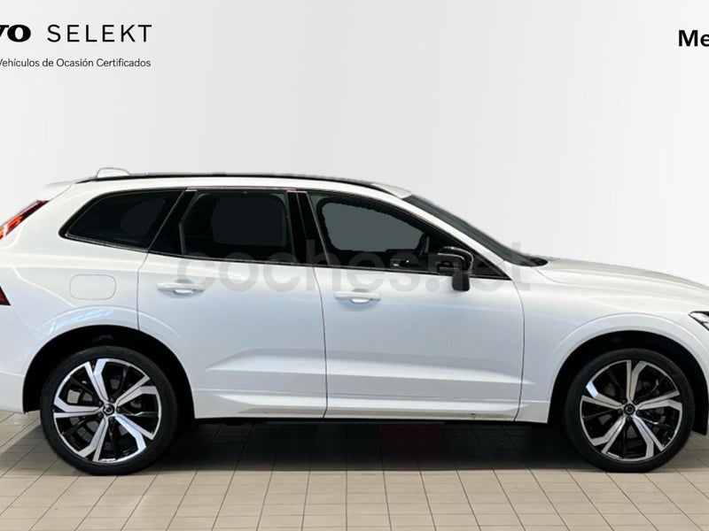 Volvo Xc60 2023 — photo 7