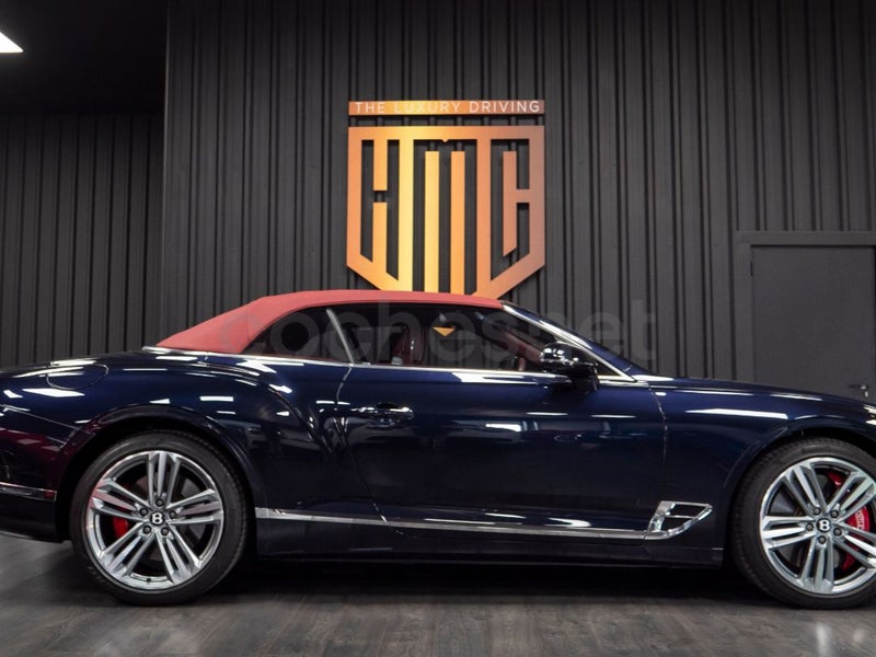 Bentley Continental Gt 2023 — photo 4