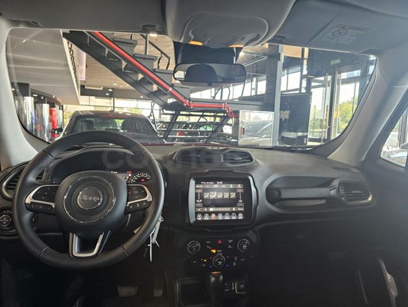 Jeep Renegade 2023 — photo 7