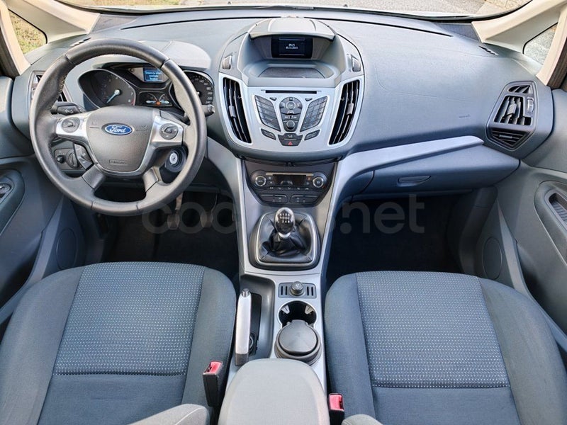 Ford Grand C-max 2013 — photo 4