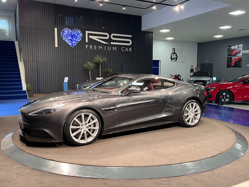 Aston Martin Vanquish Coupé 6.0 V12 2016 — photo 3