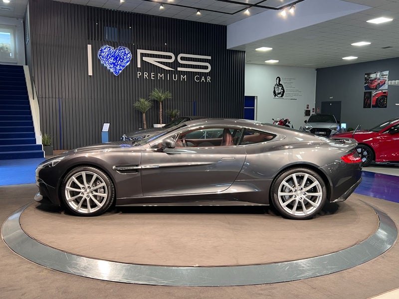Aston Martin Vanquish Coupé 6.0 V12 2016 — photo 4