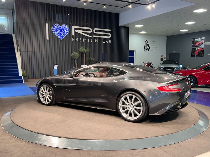 Aston Martin Vanquish Coupé 6.0 V12 2016 — photo 5