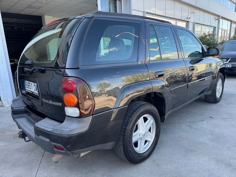 Chevrolet Trailblazer 2003 — photo 8