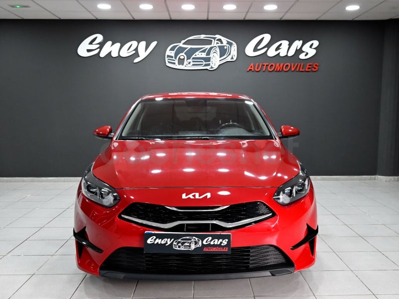 Kia Ceed 2023 — photo 2