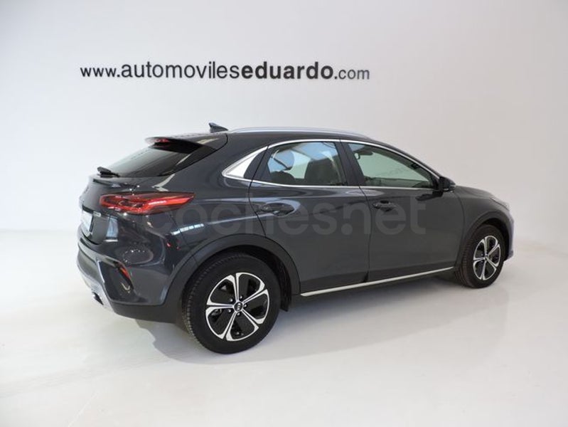 Kia Xceed 2021 — photo 4