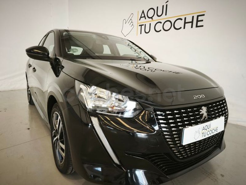 Peugeot 208 2023 — photo 2