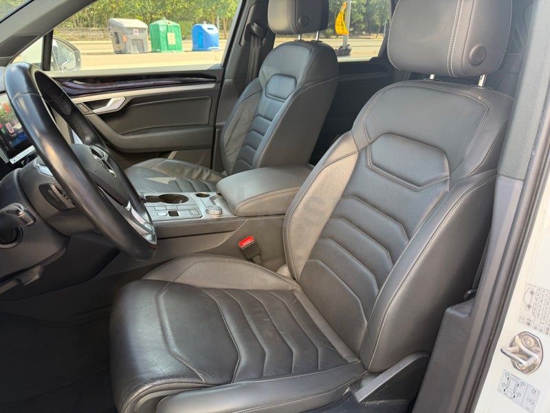 Volkswagen Touareg 2020 — photo 6