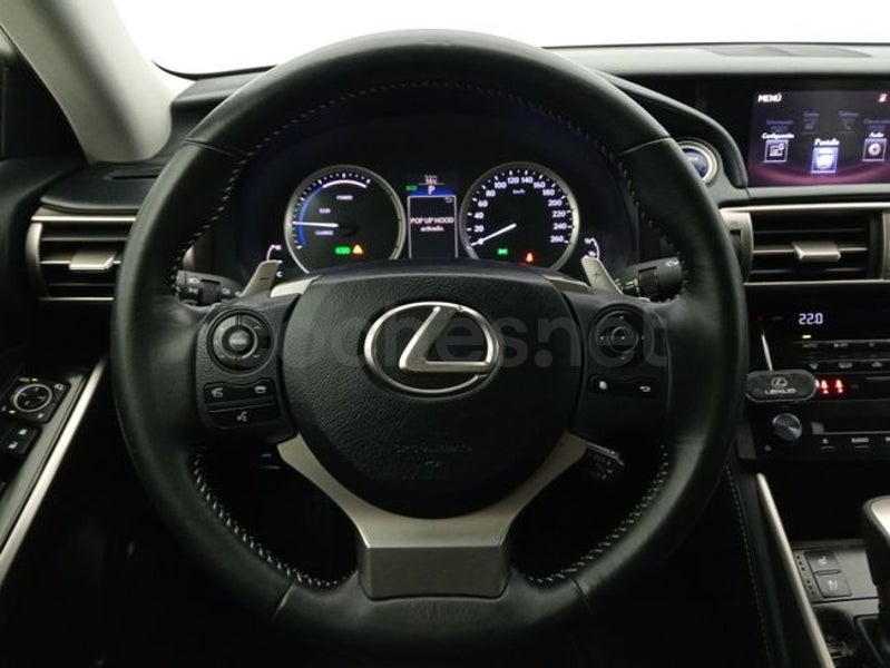 Lexus Is 2014 — photo 7