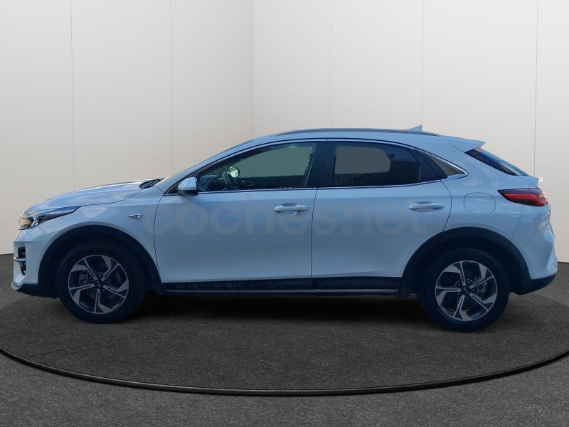 Kia Xceed 2020 — photo 8