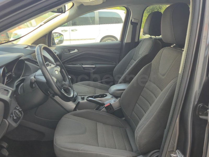 Ford Kuga 2016 — photo 5