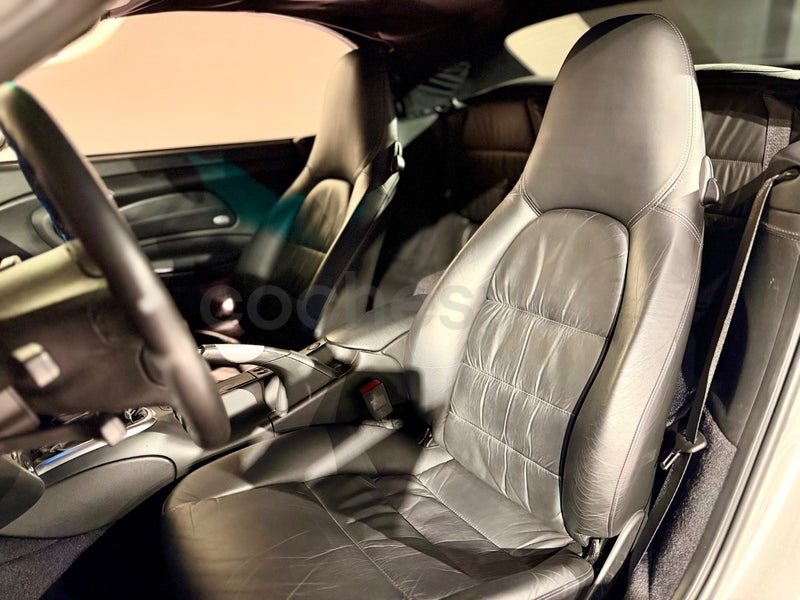 Porsche 911 2004 — photo 8
