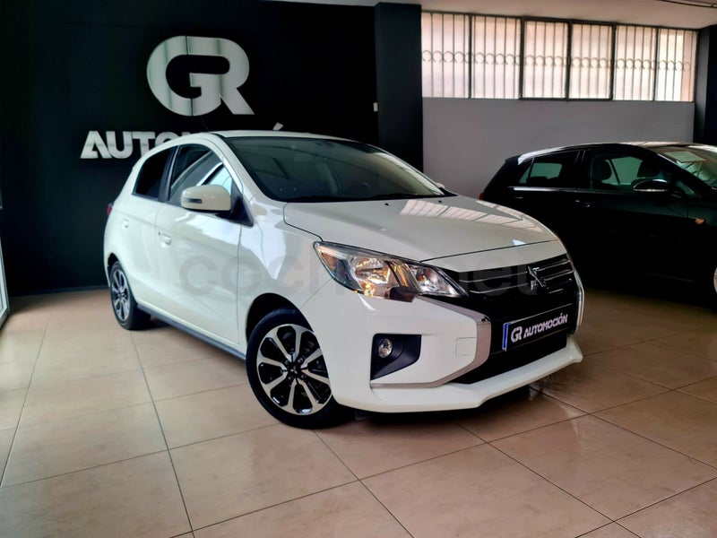 Mitsubishi Space Star 2022 — photo 2
