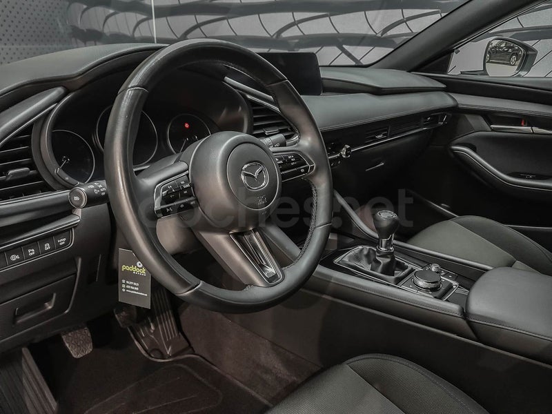 Mazda Mazda3 2025 — photo 8