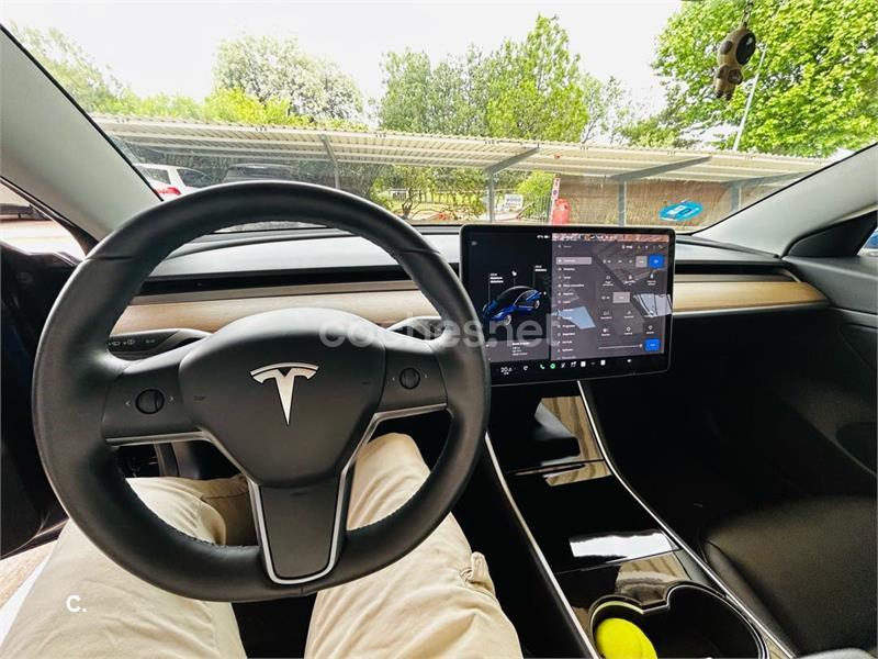 Tesla Model 3 2019