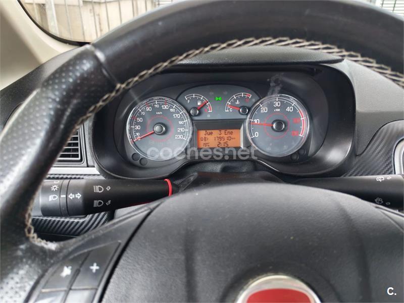 Fiat Grande Punto 2009 — photo 6
