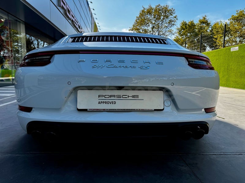 Porsche 911 2018 — photo 7