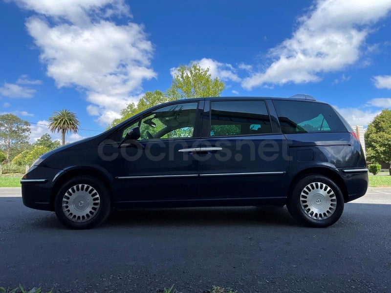 Lancia Phedra 2007 — photo 3