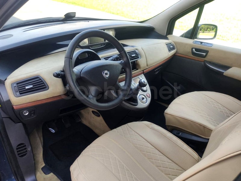 Lancia Phedra 2007 — photo 8