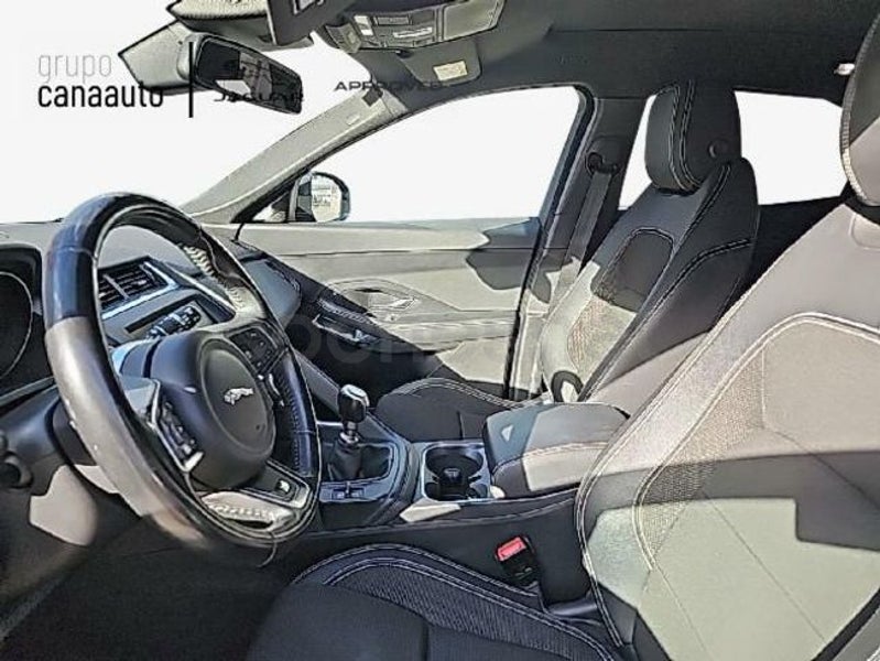 Jaguar E-pace 2018 — photo 4