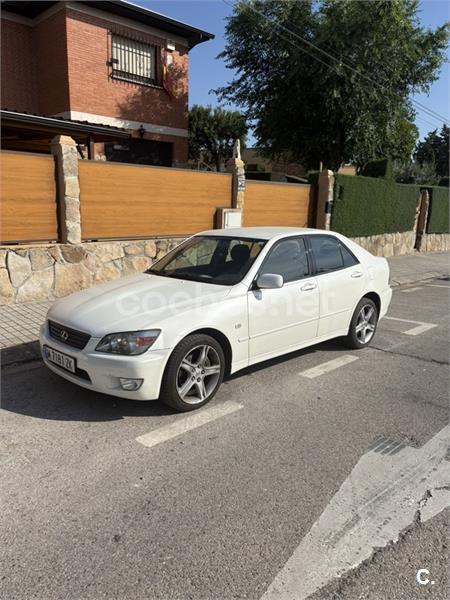 Lexus Is200 2001