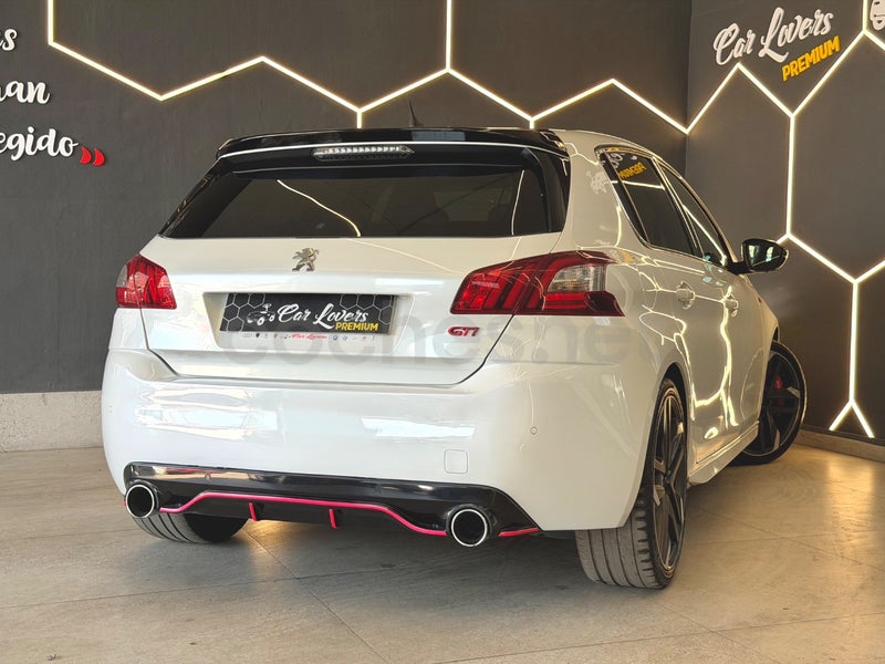 Peugeot 308 2016 — photo 8