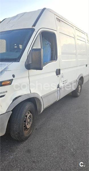 Iveco Daily 2002 — photo 8