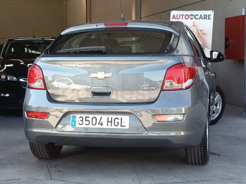 Chevrolet Cruze 2011 — photo 7