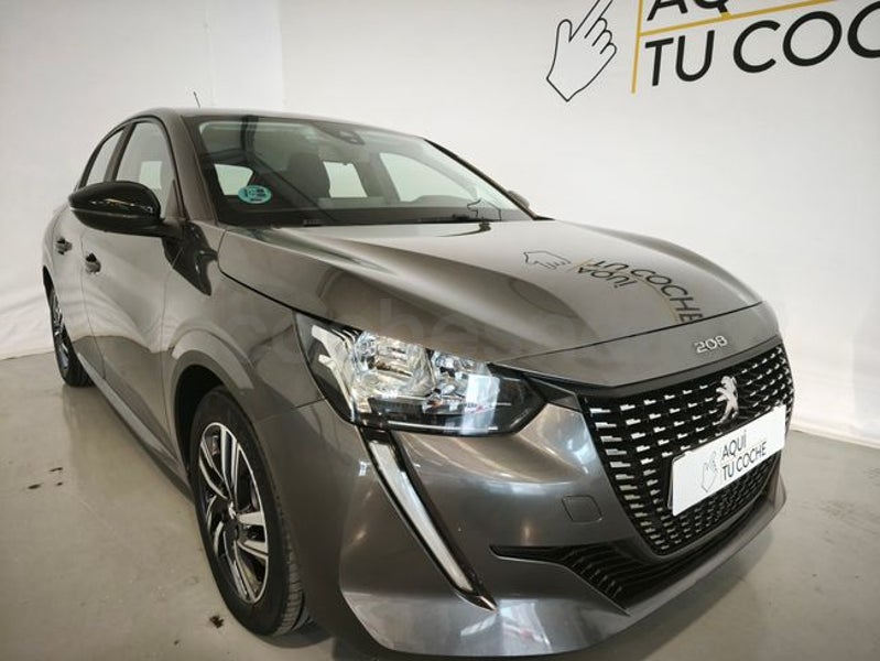 Peugeot 208 2023 — photo 2