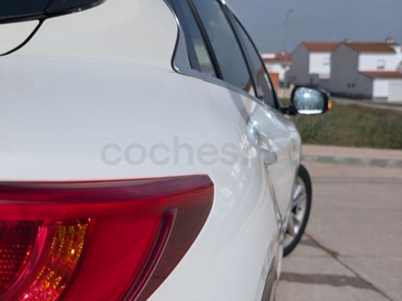 Infiniti Q30 2018 — photo 6