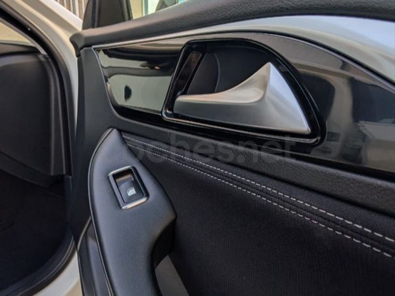 Infiniti Q30 2018 — photo 8