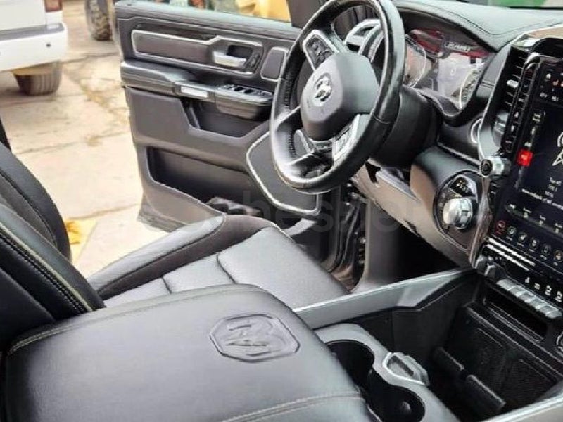 Dodge Ram 2021 — photo 8