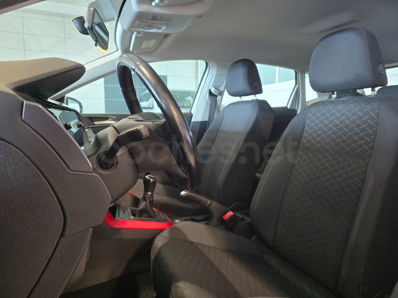 Volkswagen Polo 2019 — photo 6