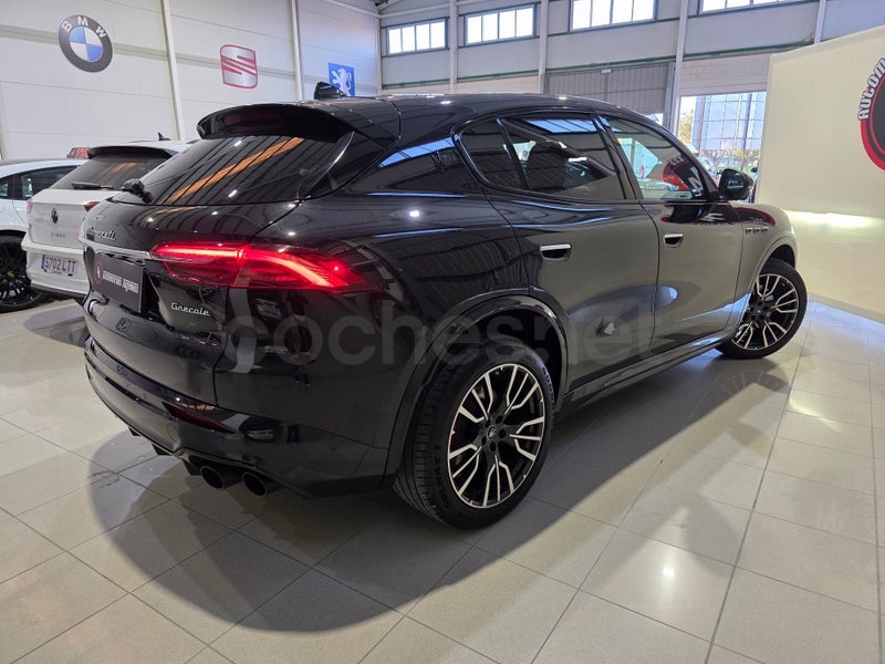 Maserati Grecale 2023 — photo 8