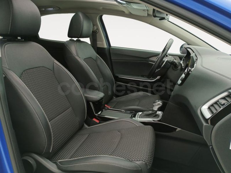 Kia Xceed 2022 — photo 8