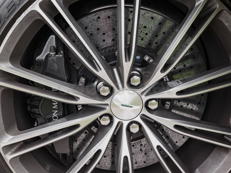 Aston Martin Db9 2013 — photo 3