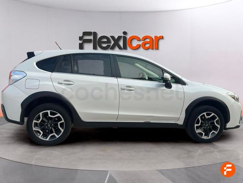 Subaru Xv 2018 — photo 2