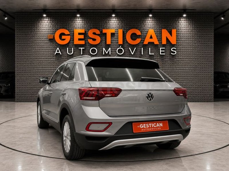 Volkswagen T-roc 2023 — photo 5