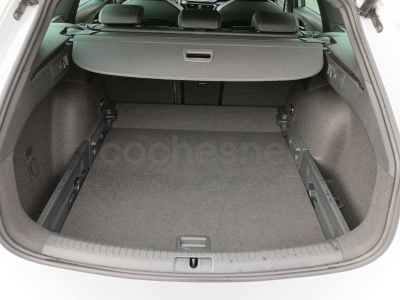 Cupra León 2025 — photo 7