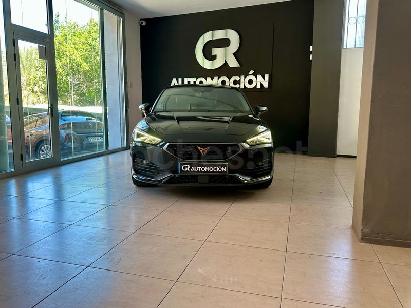 Cupra León 2023 — photo 3