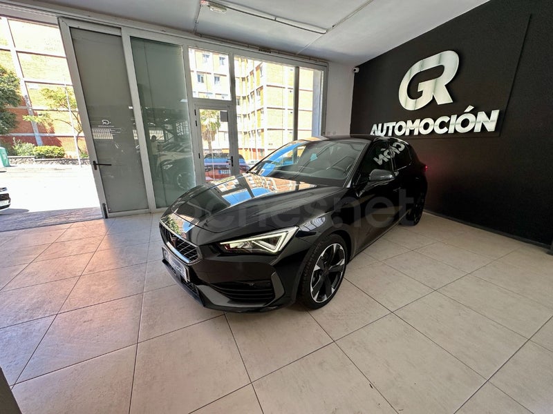 Cupra León 2023 — photo 4