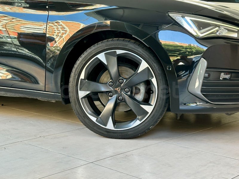 Cupra León 2023 — photo 7