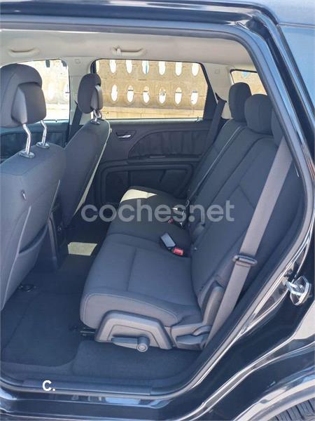 Dodge Journey 2010 — photo 6
