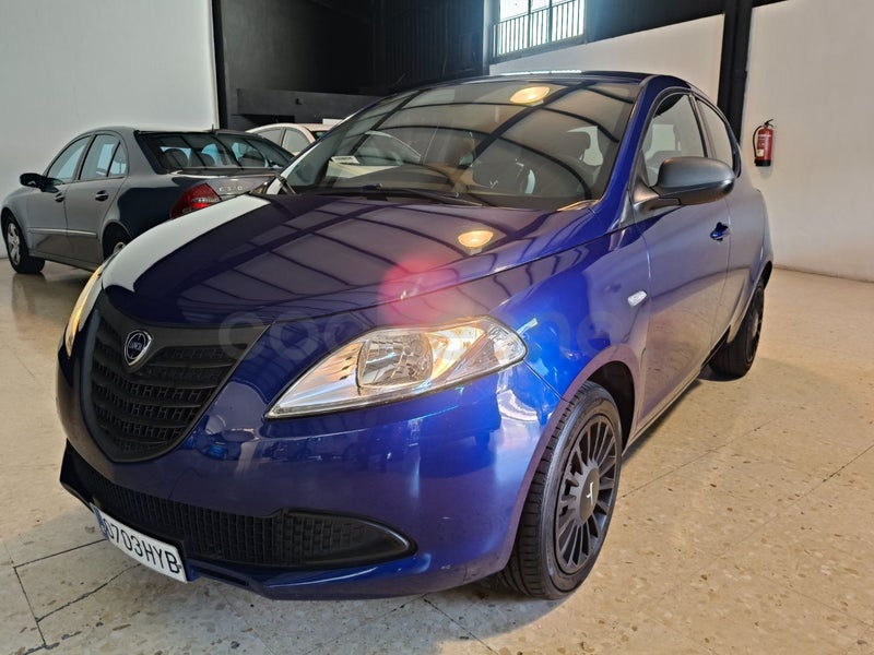 Lancia Ypsilon 2014