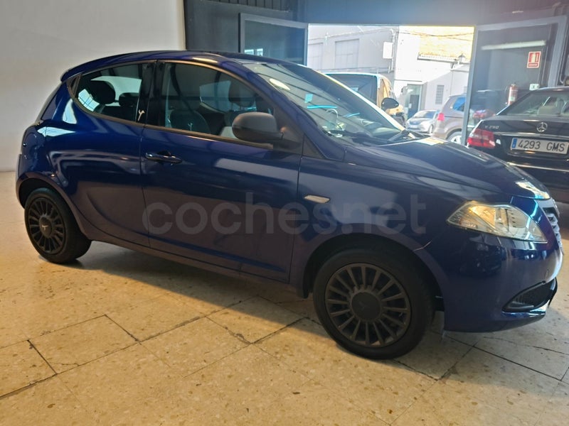 Lancia Ypsilon 2014 — photo 4