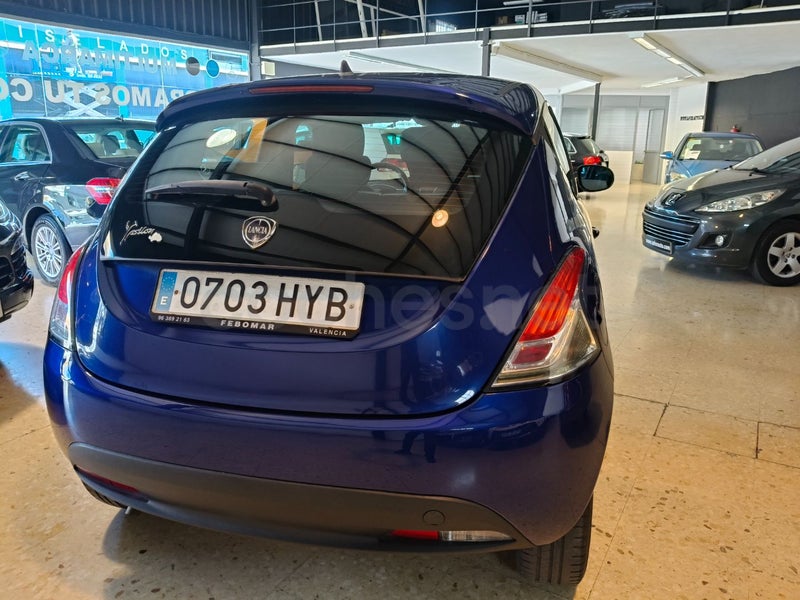 Lancia Ypsilon 2014 — photo 6
