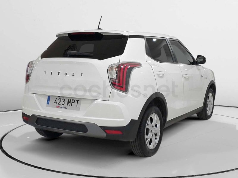 Ssangyong Tivoli 2024 — photo 2