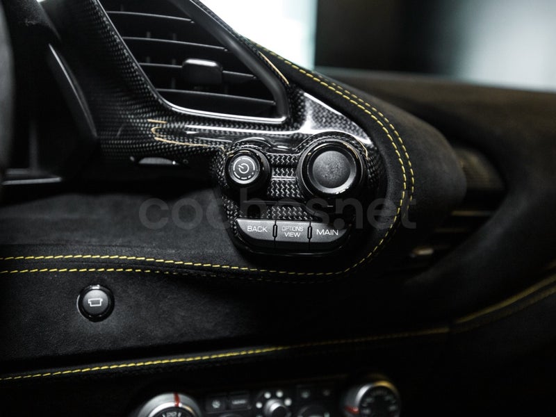 Ferrari 488 2016 — photo 6