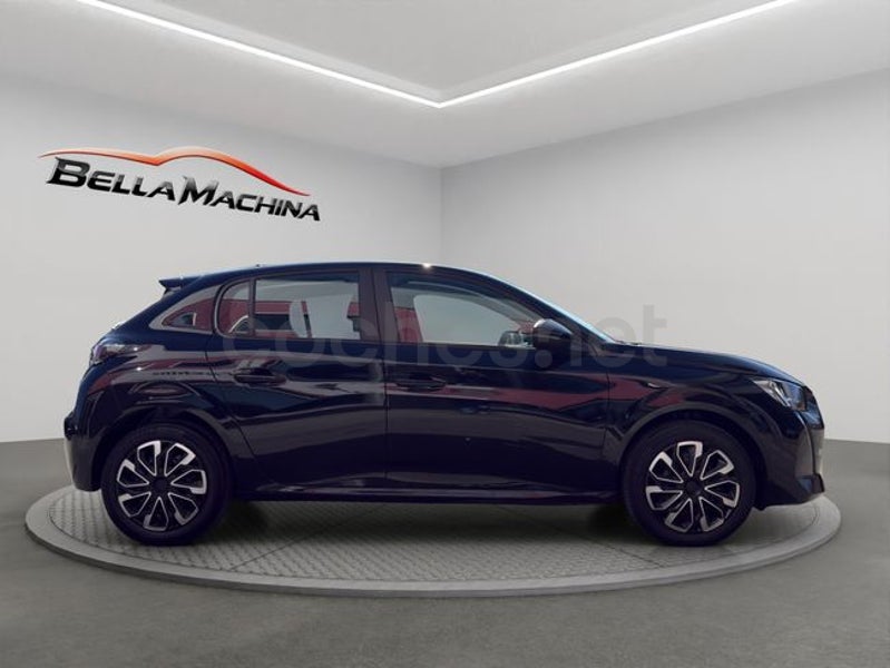 Peugeot 208 2024 — photo 8