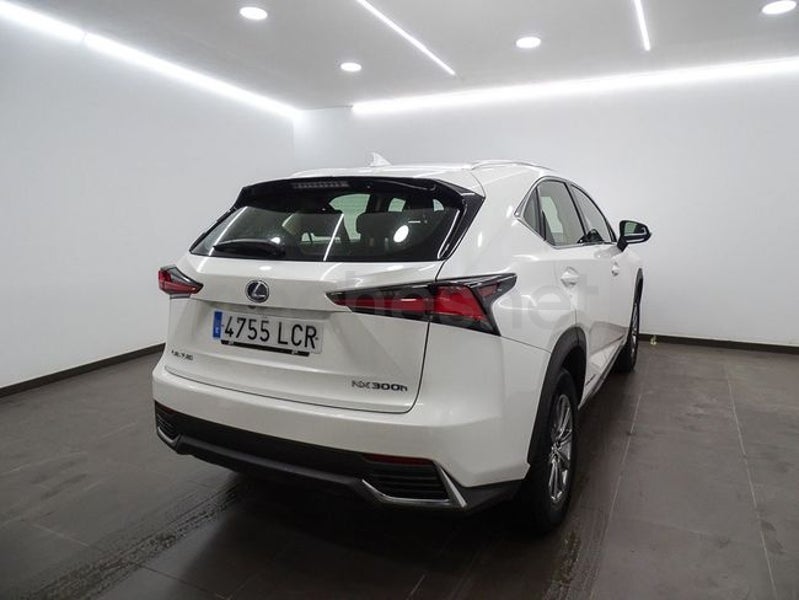 Lexus Nx 2019 — photo 5
